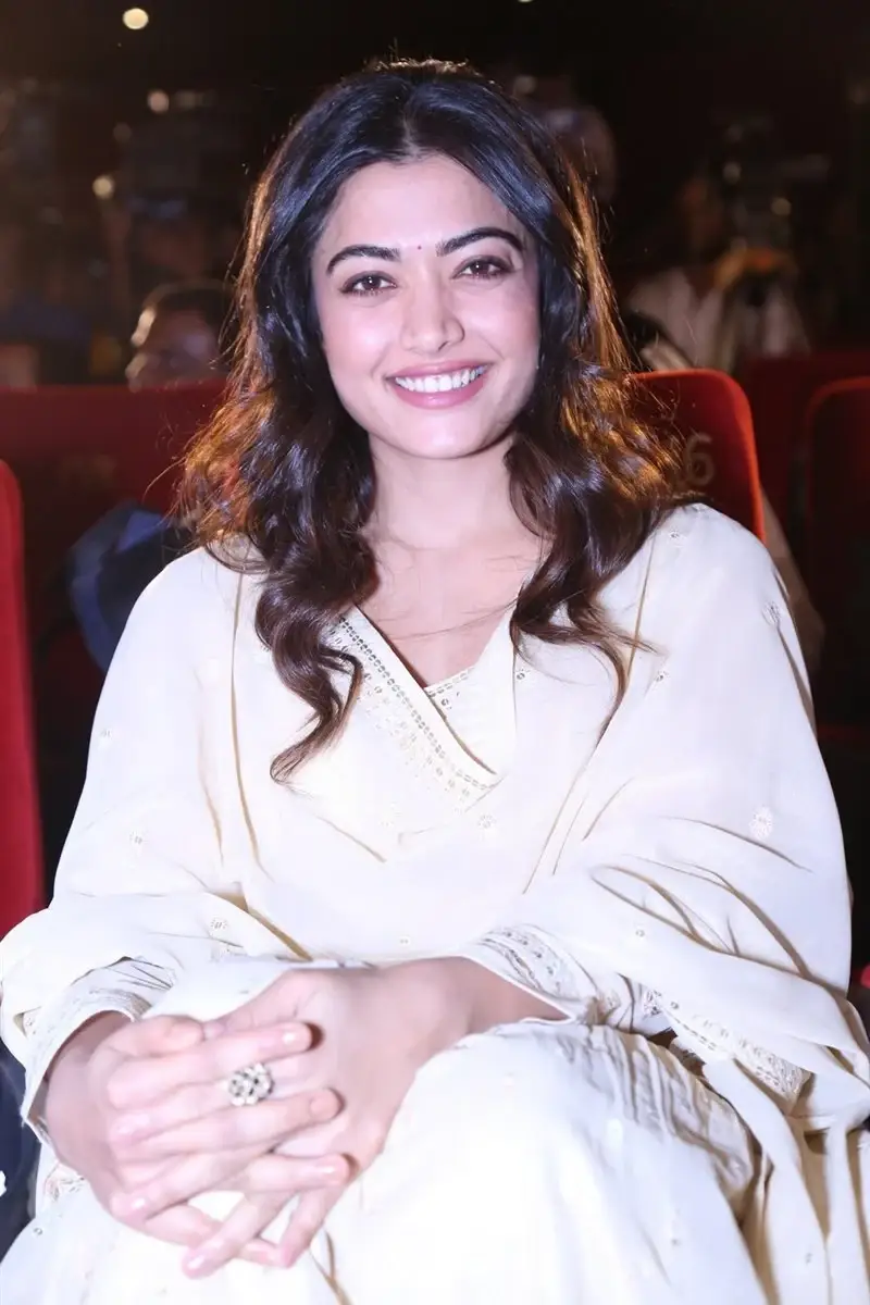 TELUGU ACTRESS RASHMIKA MANDANNA AT BABY MOVIE LAUNCH 8